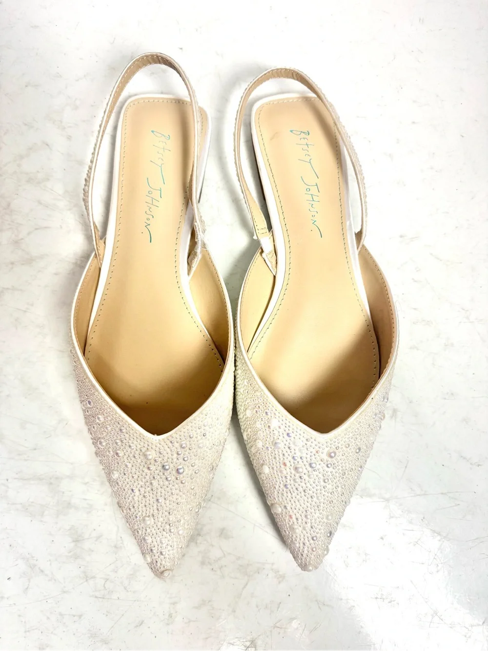 Betsey Johnson White Pearl Vance Flats Shoes Size 9